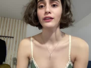 female cam girl crown_of_vice01 image #3460641