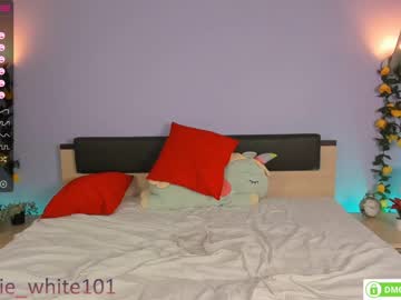 female cam girl foxhilary image #1977804