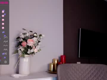 female cam girl small_blondee image #1779241