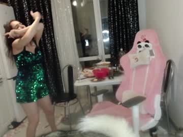 female cam couple linyashaa image #3975548