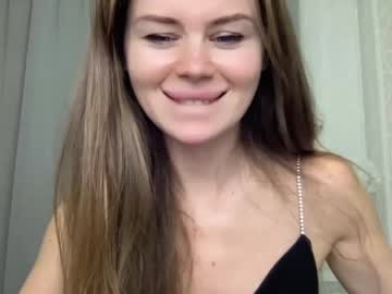 female cam girl militonia image #2707024