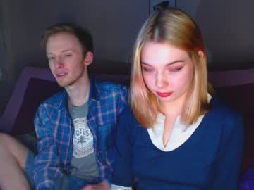 female cam couple velleizanz image #423457