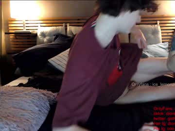 female cam couple venus_morningstar image #1342969