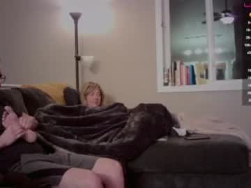 female cam couple branditravis2 image #545869