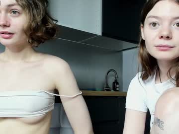 female cam girl mxxnsxsul image #2917211