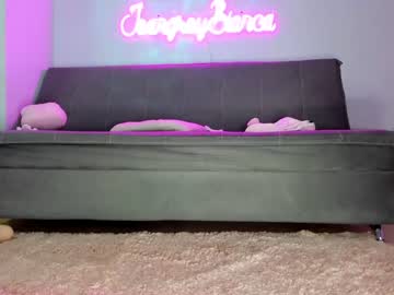 female cam girl jeangreybianca image #3602313
