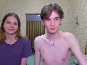 female cam couple del_n_wayne image #2520018