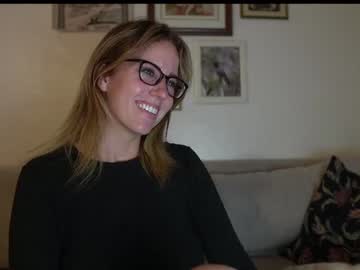 female cam girl bekalikesit image #3374144