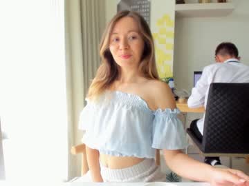 female cam couple ellcrys image #1826697