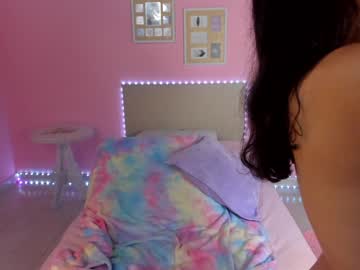 female cam girl little_effy18 image #3108911