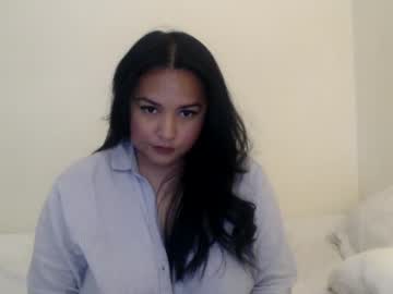 female cam girl iamplutonianlust image #1579081