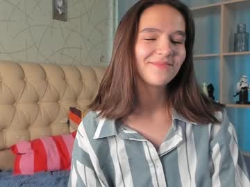 female cam girl catherineandrea image #2567398