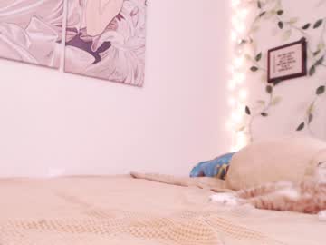 female cam girl eeeveee image #1967764