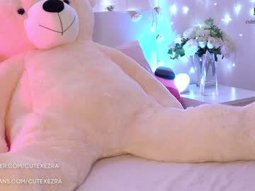 female cam girl ezra image #1191821
