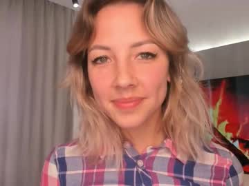 female cam girl glennafarlow image #4004390