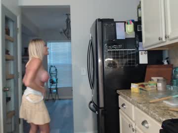 female cam girl laceycoffeegirl image #1709088
