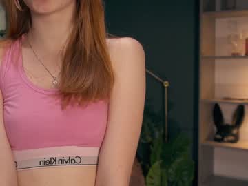 female cam girl lily_devi image #2416820