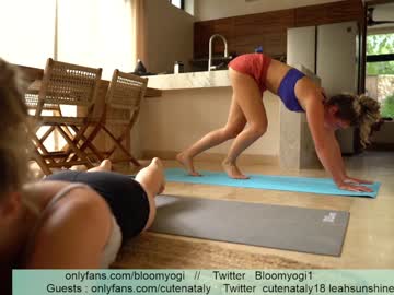 female cam girl bloomyogi image #1082221