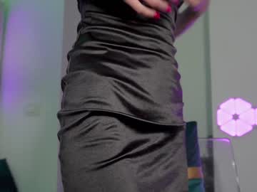 female cam girl hotfallingdevil image #2639954
