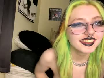 female cam girl cryptiddi3s image #3139140