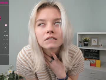 female cam girl _naked_heart_ image #3965146