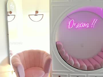 female cam girl ashlyeroberts1 image #2941322