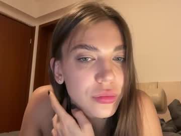 female cam girl juliaroseex image #4055167