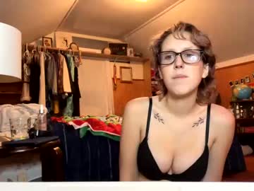 female cam couple pxppyl0v3 image #3333631