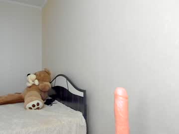 female cam girl yana_squrel_22 image #907790