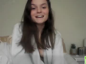female cam couple bfngfadventures image #3831772