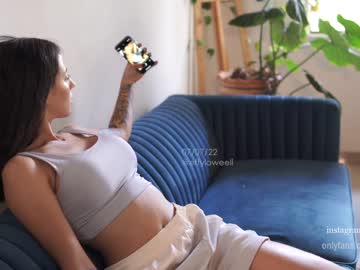 female cam girl effyloweell image #2153337