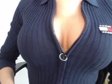 female cam girl drink_my_juices image #1237910
