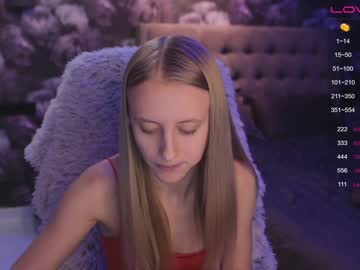 female cam girl angeellina image #513542