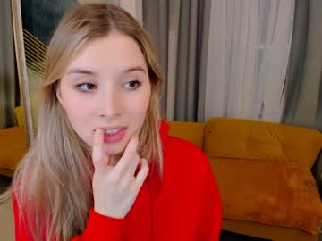 female cam girl milablush image #3700693