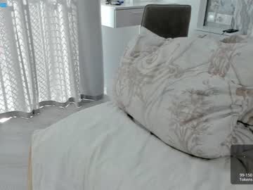 female cam couple notfallenangel image #2689269