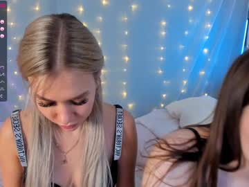 female cam girl sinacampby image #420035