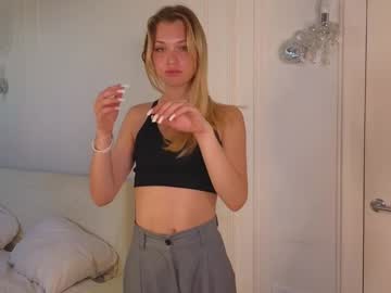 arletteeveringham  female  webcam