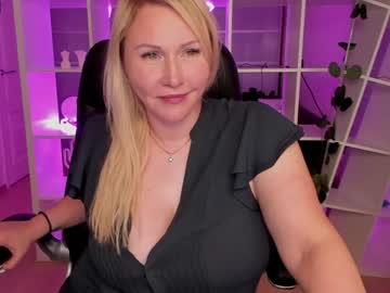 female cam girl claire_sunshinie image #1942321