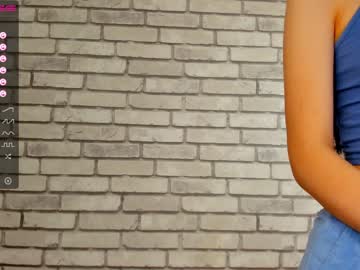 female cam girl carolynjacquelins image #3122205