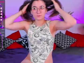 female cam girl beverleyelliott image #2261692