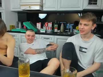 female cam man alvin__main image #1355449