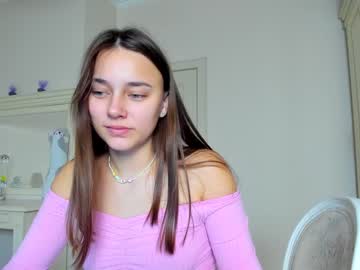 female cam girl eleonora_linn image #2724517