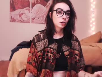 female cam girl eeeveee image #869586