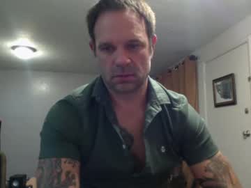 female cam man mbuttonmedia image #2918464