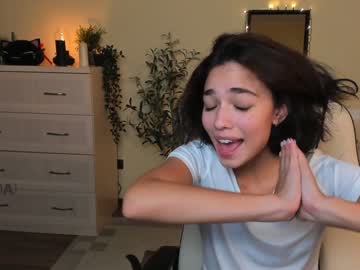 female cam girl ella_flar_ image #2799172
