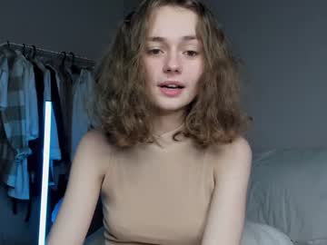 female cam girl mxxnsxsul image #2181643