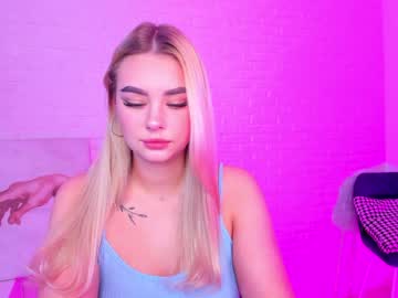 female cam girl 8a8y_nura image #1301564