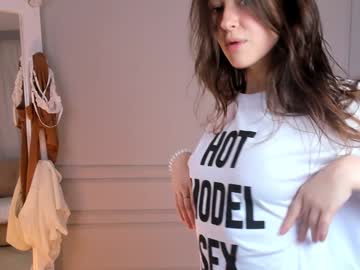 female cam girl heartbroken_girl image #4035261