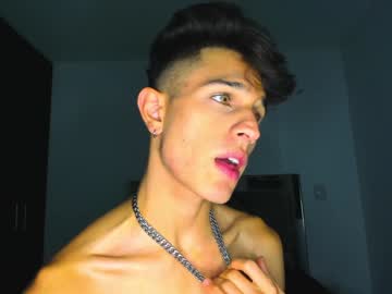 female cam man kevin_ahs image #1701947