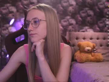 female cam girl angeellina image #1716535